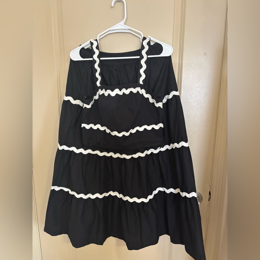 2pc Women’s Skirt Set
